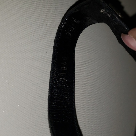 Gucci Suede Heels size 9 1/2 - Picture 7 of 9